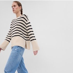 Gap 24/7 Split-Hem Crewneck Sweater in Black & Off White XS-New without tags